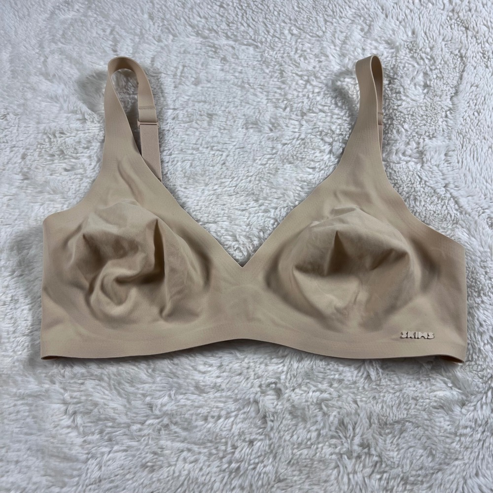 Skims Fits Everybody Triangle Bralette Size XS Sand Beige Nude Seamless Bra